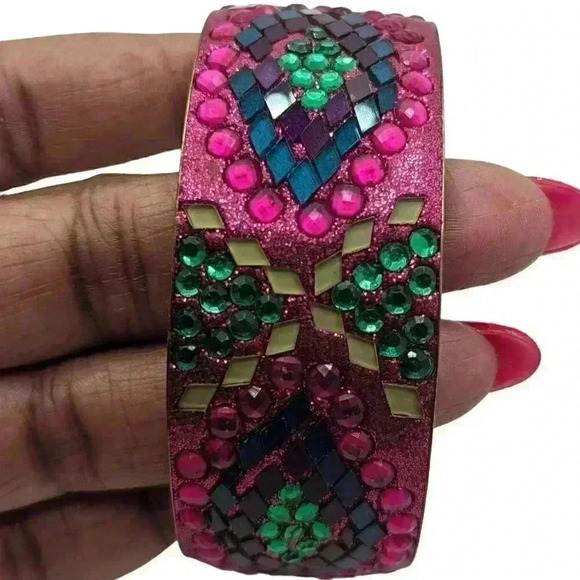 Hot Pink Rhinestone Bedazzled Bracelet with shiny jewels bangle - Picture 4 of 6